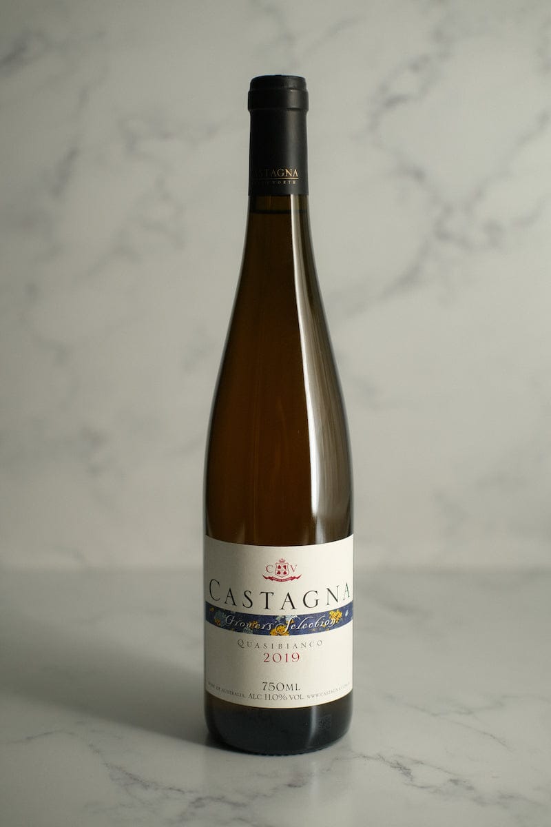 Castagna Quasibianco Riesling 2019 bottle